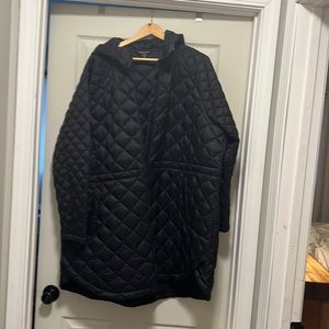 Athleta whisper featherless parka. Size 2X. Jet black.